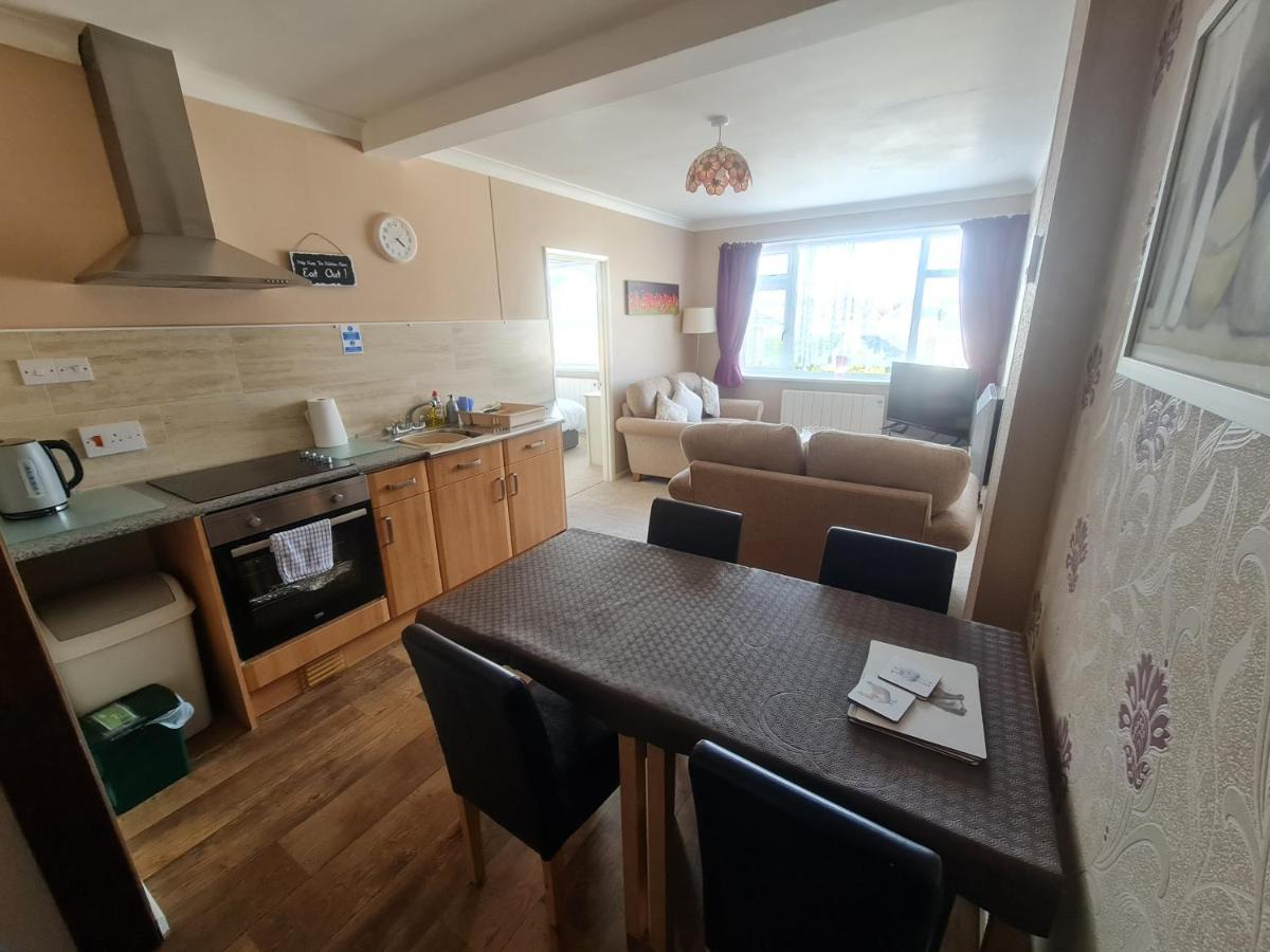 Parterre Holiday Apartments Sandown Luaran gambar